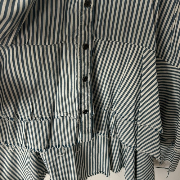 True Craft Layered Peplum Shirt - Picture 5 of 6